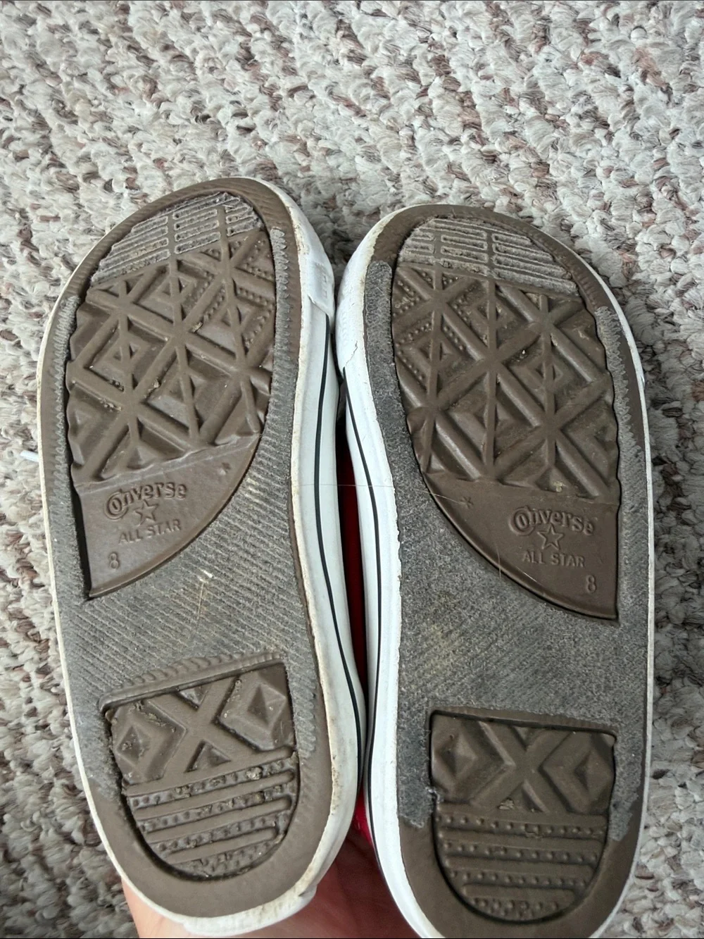 Converse bright red